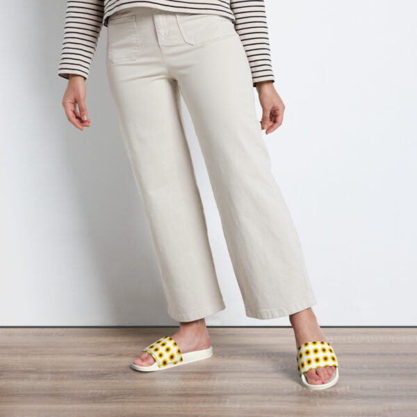 Sunflower Print Women's Slides - Image 4